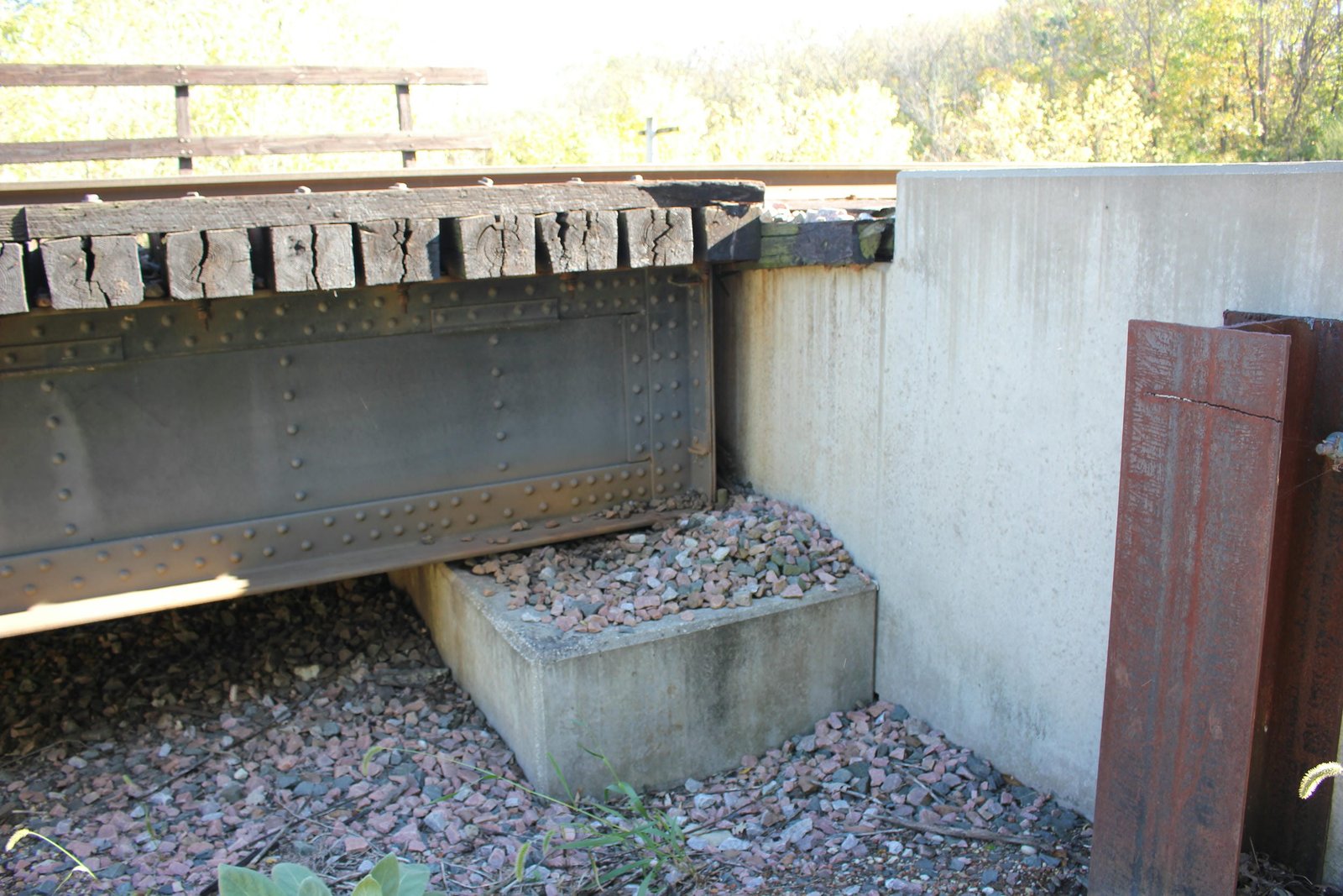 West abutment
